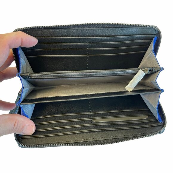 Tumi Vista Zip-around Blue Continental Wallet - Picture 4 of 9